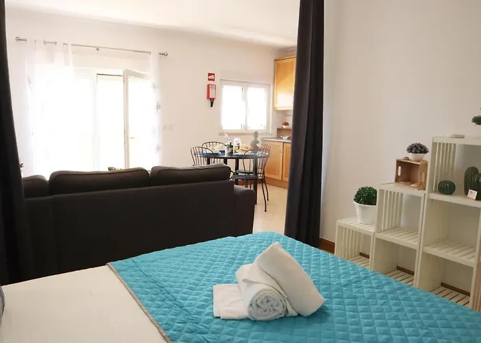 Rocha Estrela By Algest * ポルティマン